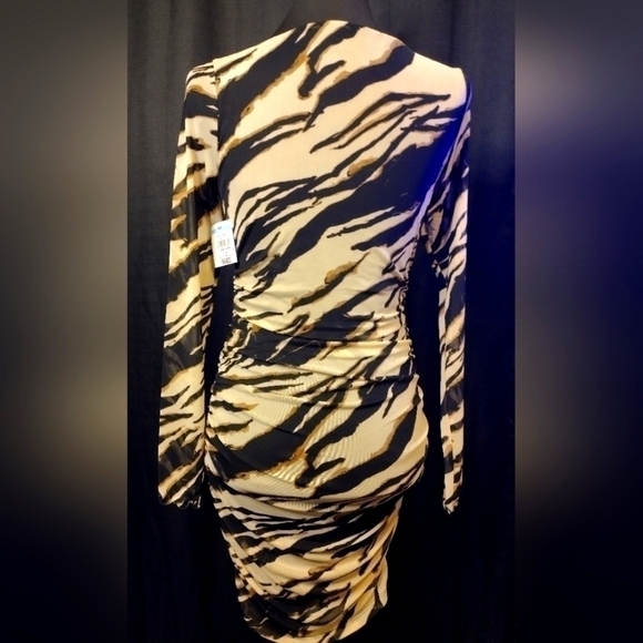 BLACK & Tan Zebra Stripe Scrunch Dress - Picture 3 of 6